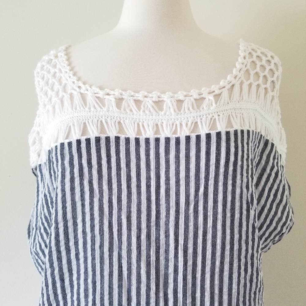 Steve Madden Summer Stripe Crochet Poncho Navy New - Picture 4 of 8